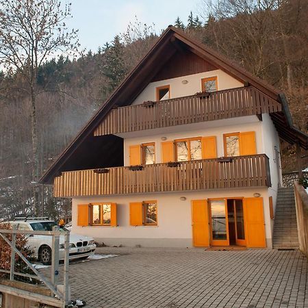 Holiday Home Zelenka แซเคลียนาโกเรนสเคม ห้อง รูปภาพ